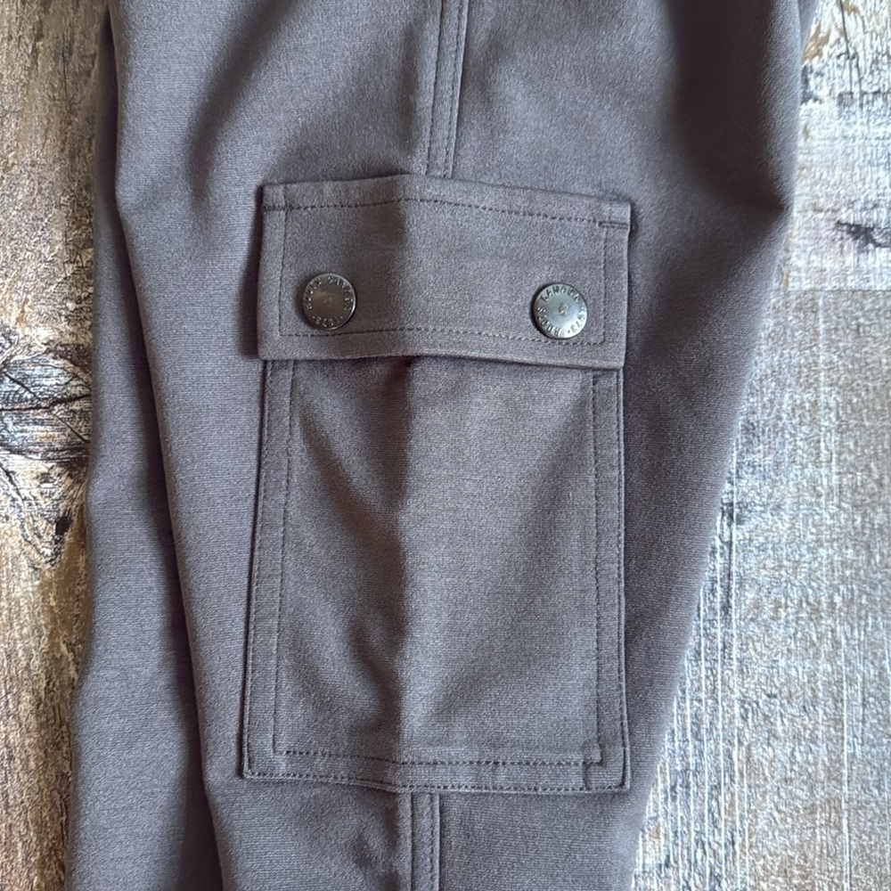Roots | Low - Rise Pants - Picture 4 of 7